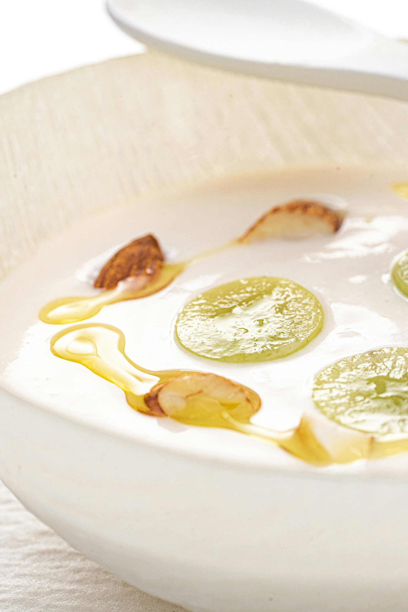 Lee más sobre el artículo Ajo blanco